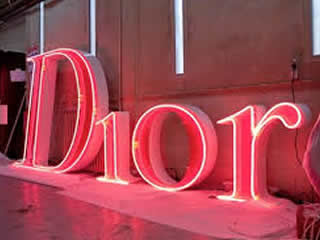 anuncios luminosos cancun