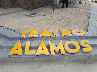 anuncios luminosos cancun